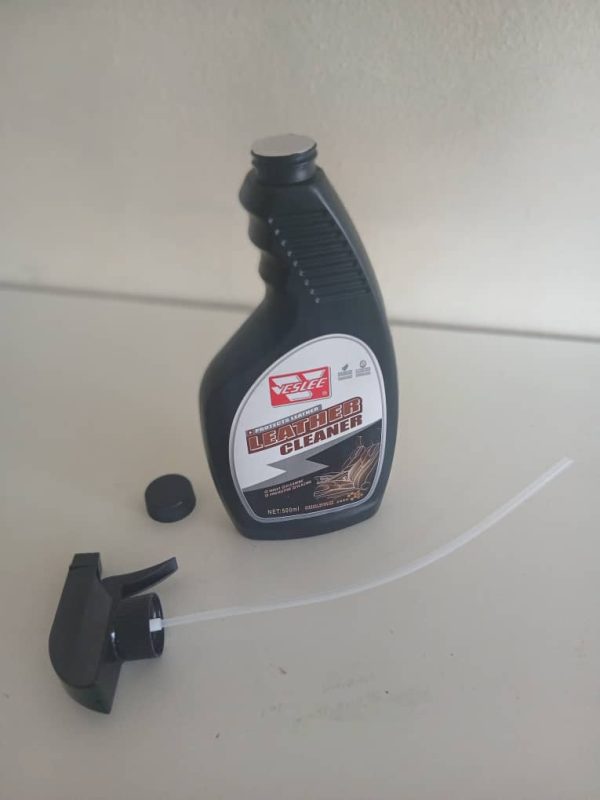 WhatsApp Image 2025-12-20 at 6.21.17 PM (3) LIMPIADOR DE ASIENTOS